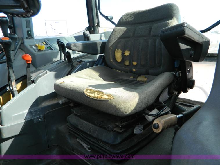 image for item D8788 1998 New Holland 7740SL tractor