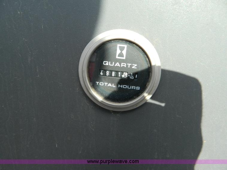 image for item D8788 1998 New Holland 7740SL tractor