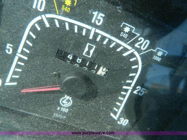 image for item D8788 1998 New Holland 7740SL tractor