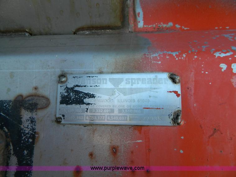 image for item D8790 1997 International 4900 tandem axle dump truck