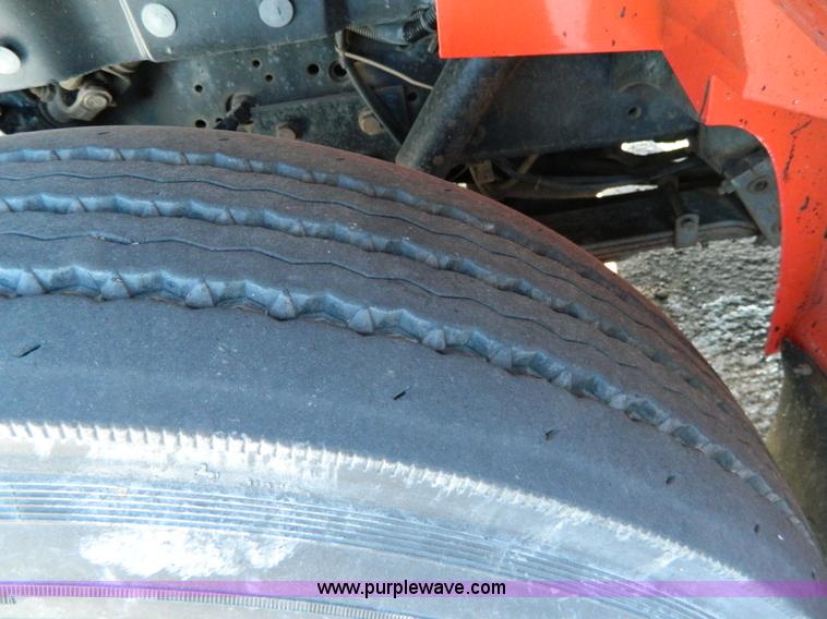 image for item D8790 1997 International 4900 tandem axle dump truck