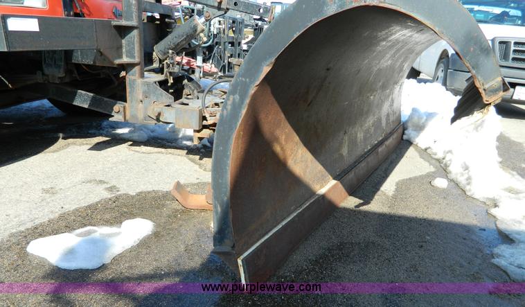 image for item D8790 1997 International 4900 tandem axle dump truck