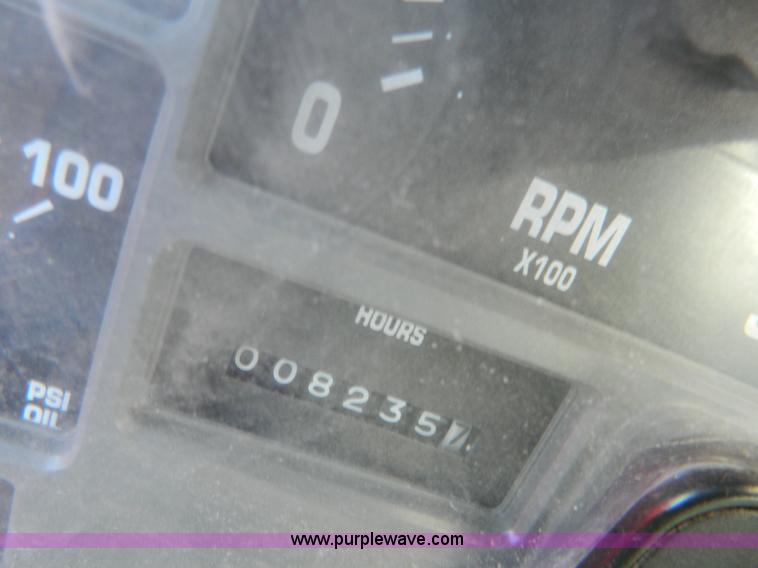 image for item D8791 1999 International 4900 tandem axle dump truck