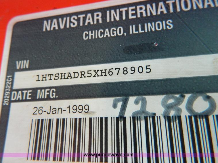 image for item D8792 1999 International 4900 tandem axle dump truck