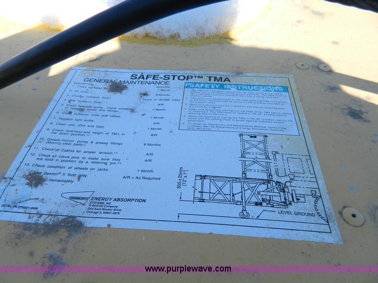 image for item D8794 1999 Enabs Safe-Stop 100K crash attenuator