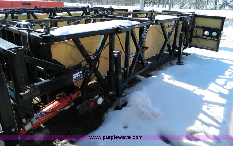 image for item D8795 1999 Enabs Safe-Stop 100K crash attenuator