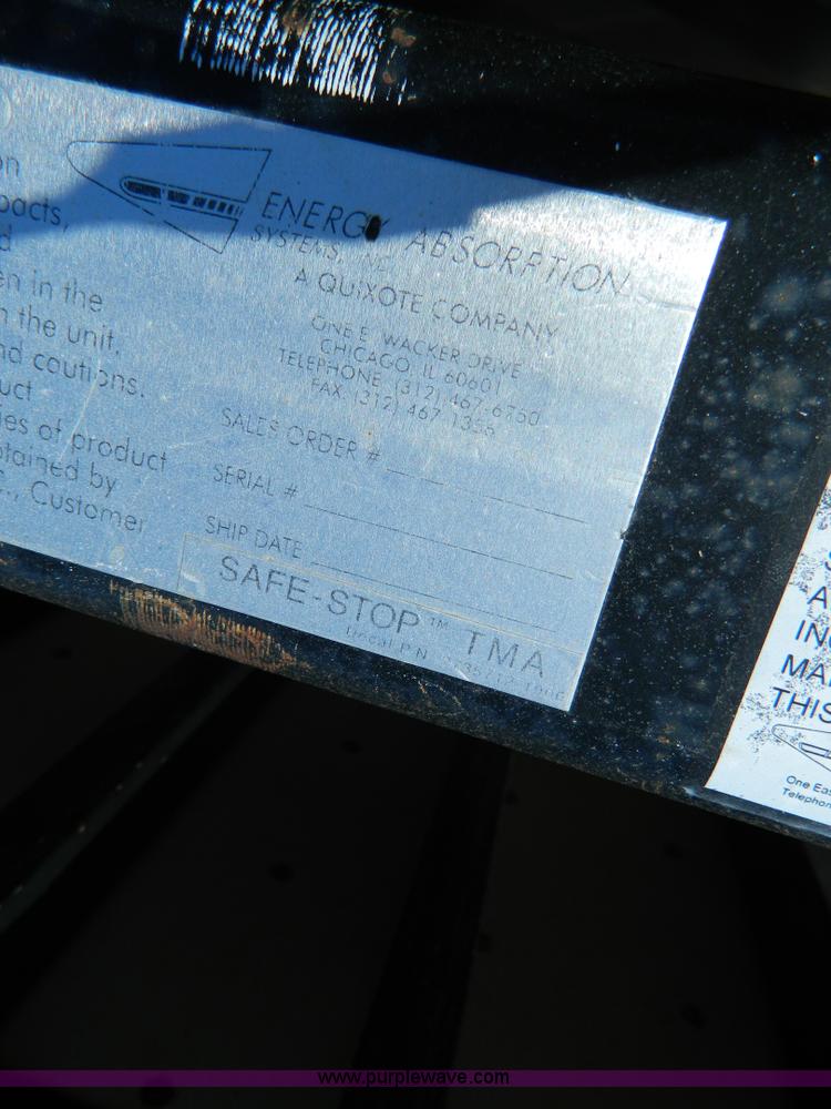 image for item D8796 1999 Enabs Safe-Stop 100K crash attenuator