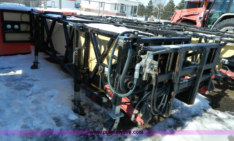 image for item D8799 1999 Enabs Safe-Stop 100K crash attenuator