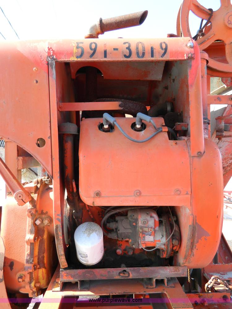 image for item D8800 1979 Gilson 11S concrete mixer