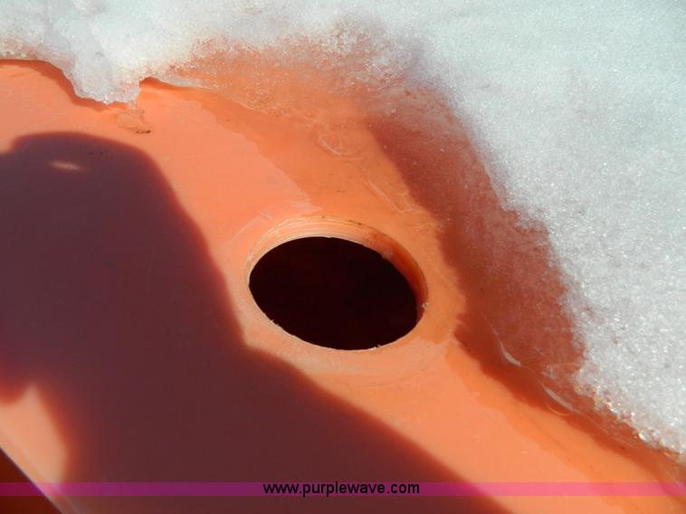 image for item D8803 Anti-ice tank