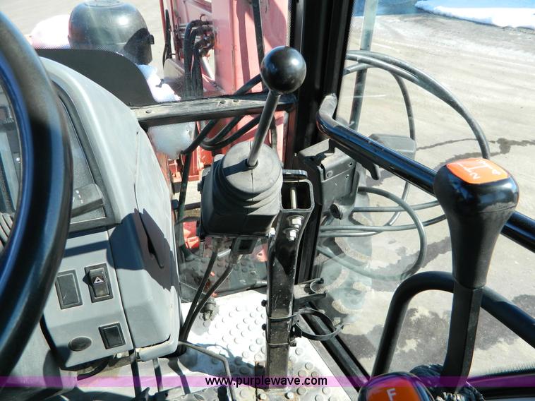 image for item D8804 1998 New Holland 7740SL MFWD tractor