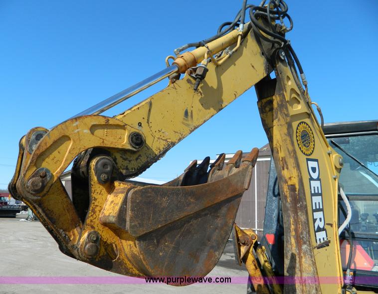 image for item D8806 1997 John Deere 310E backhoe
