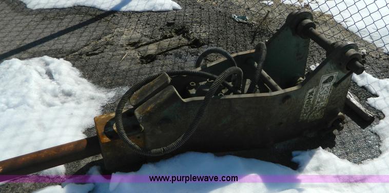 image for item D8806 1997 John Deere 310E backhoe