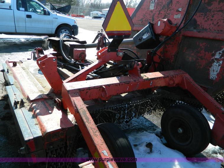 image for item D8821 2000 Schulte XH1000 10' rotary mower