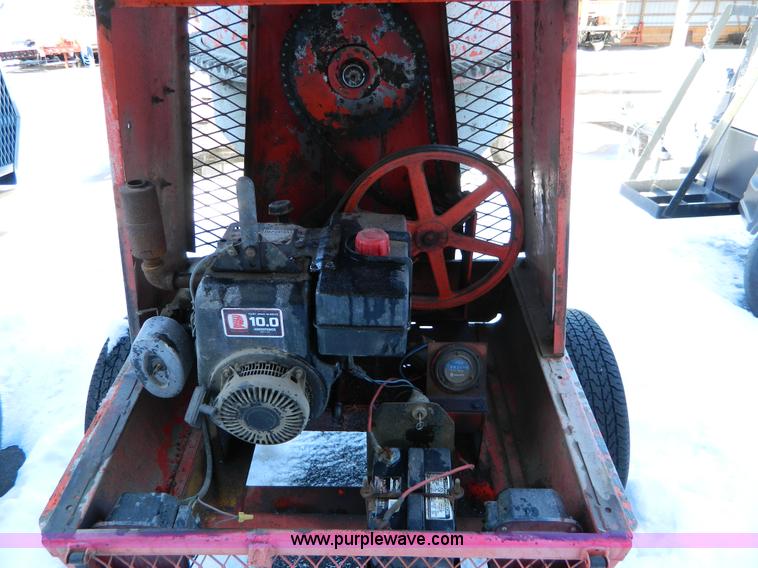 image for item D8822 1991 Gilson 59280 concrete mixer