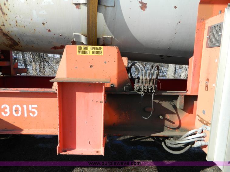 image for item D8827 1984 Asphalt Drum Mixers hot mix plant