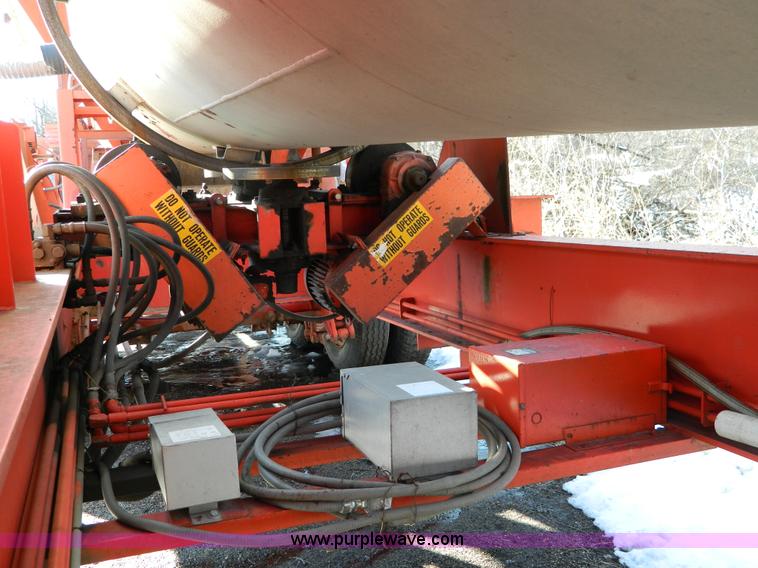 image for item D8827 1984 Asphalt Drum Mixers hot mix plant