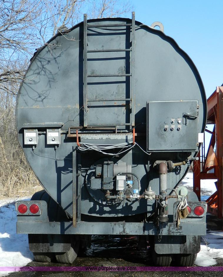 image for item D8827 1984 Asphalt Drum Mixers hot mix plant