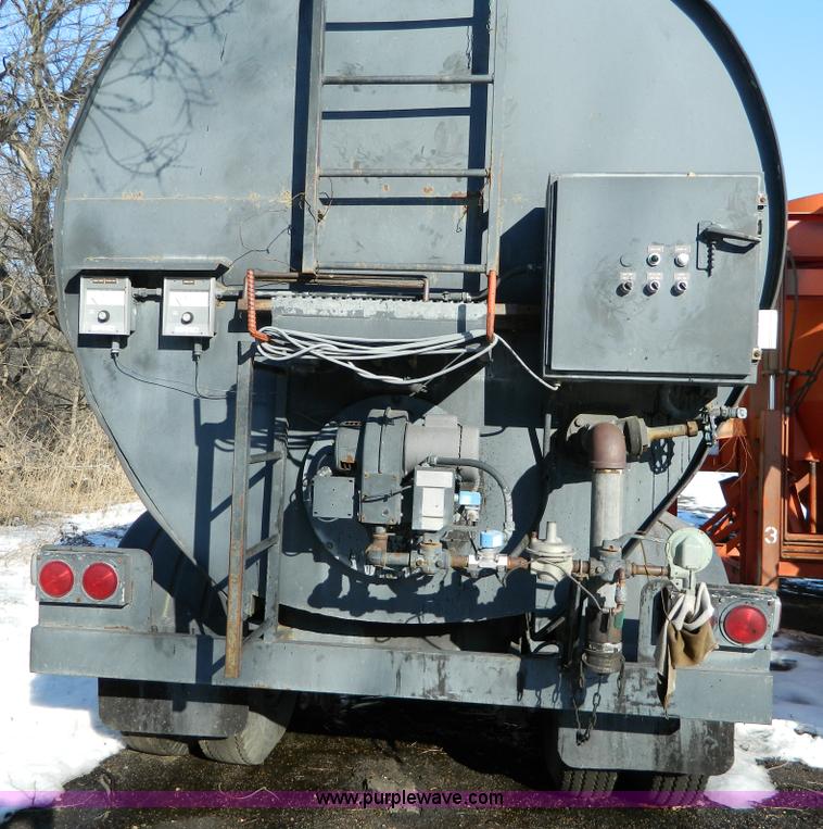 image for item D8827 1984 Asphalt Drum Mixers hot mix plant