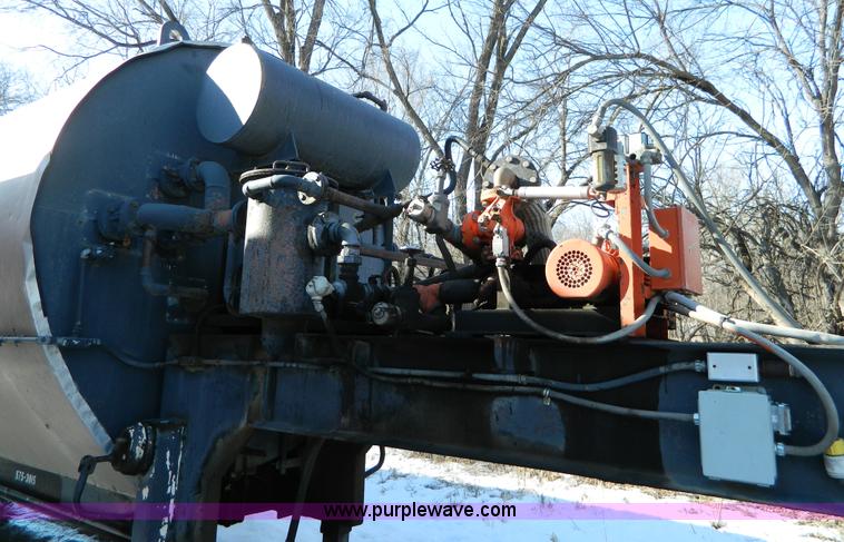 image for item D8827 1984 Asphalt Drum Mixers hot mix plant