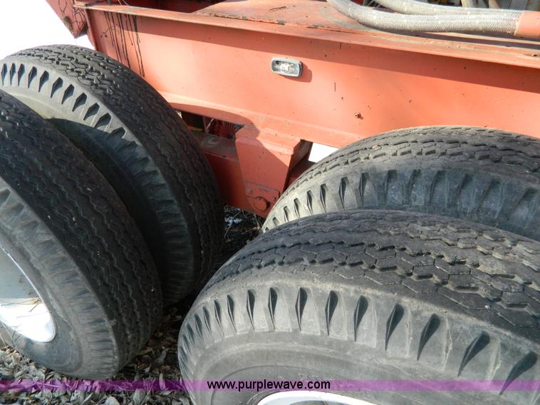 image for item D8828 1993 Peerless 3076-HPP twin-shaft portable pugmill