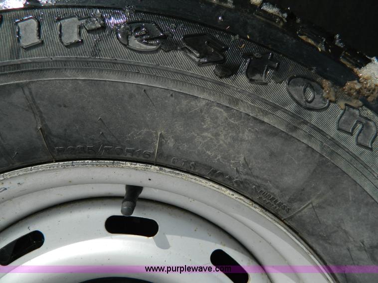 image for item D8834 2001 Dodge Ram 1500 pickup truck