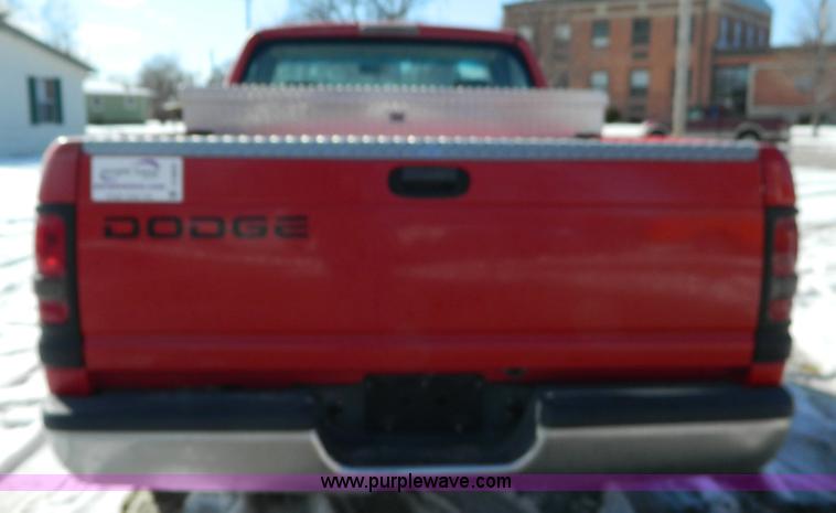 image for item D8835 1999 Dodge Ram 1500 pickup truck