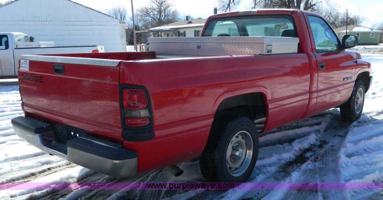 image for item D8835 1999 Dodge Ram 1500 pickup truck