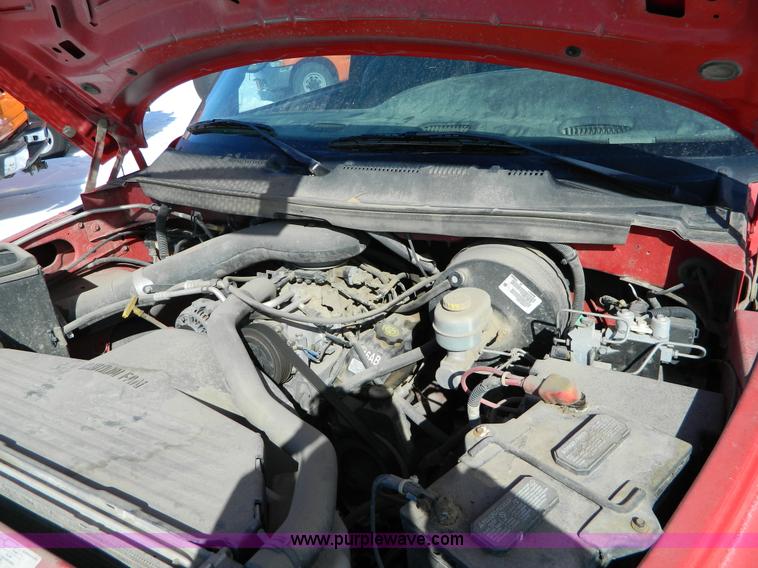 image for item D8835 1999 Dodge Ram 1500 pickup truck