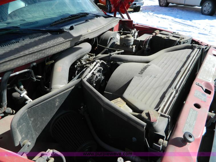 image for item D8835 1999 Dodge Ram 1500 pickup truck