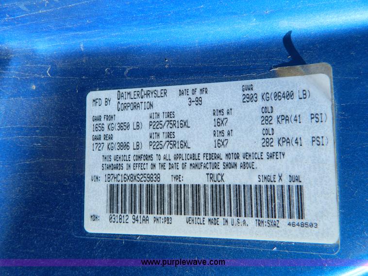 image for item D8838 1999 Dodge Ram 1500 pickup truck