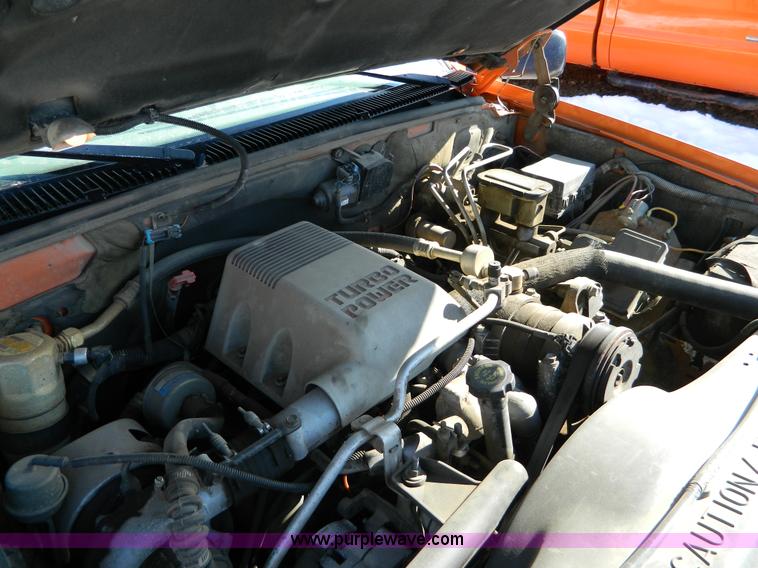 image for item D8843 1998 Chevrolet 2500HD pickup truck