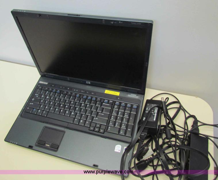 image for item I9528 (2) 2007 Compaq NX9420 laptop computers