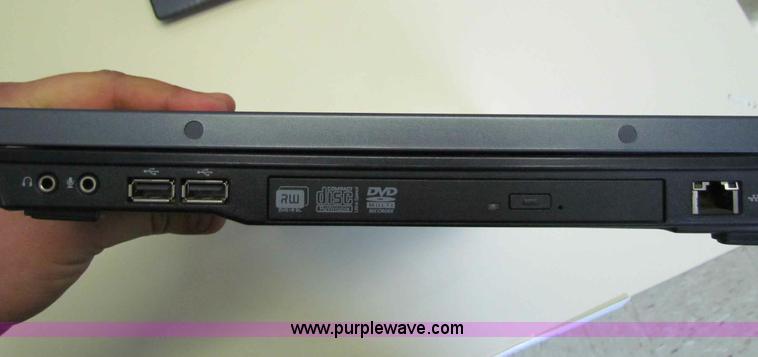 image for item I9528 (2) 2007 Compaq NX9420 laptop computers