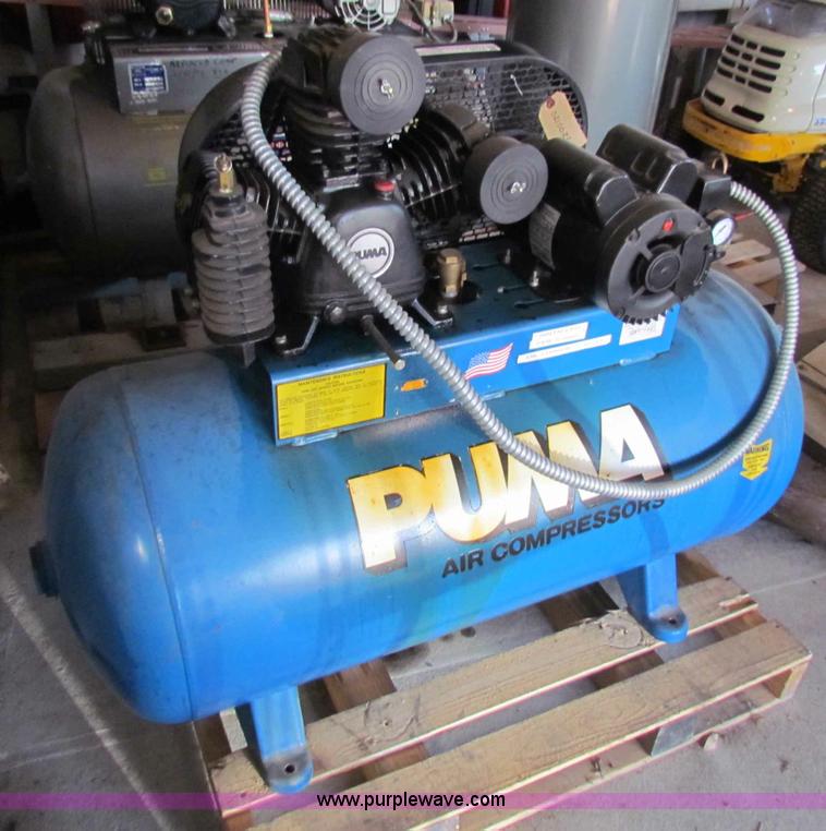 image for item I9574 2002 Puma TE5060H 60 gallon air compressor