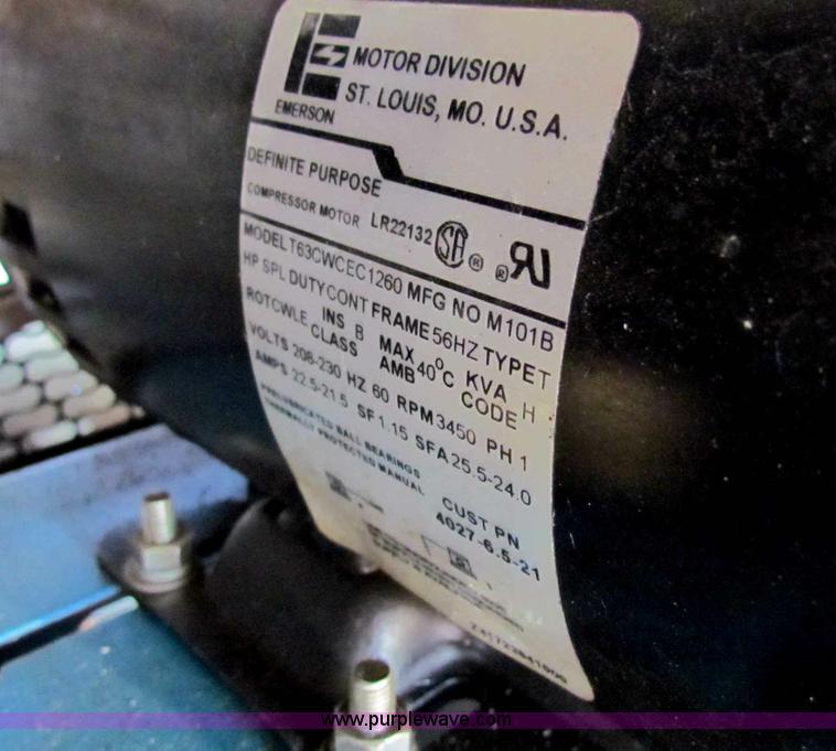 image for item I9574 2002 Puma TE5060H 60 gallon air compressor