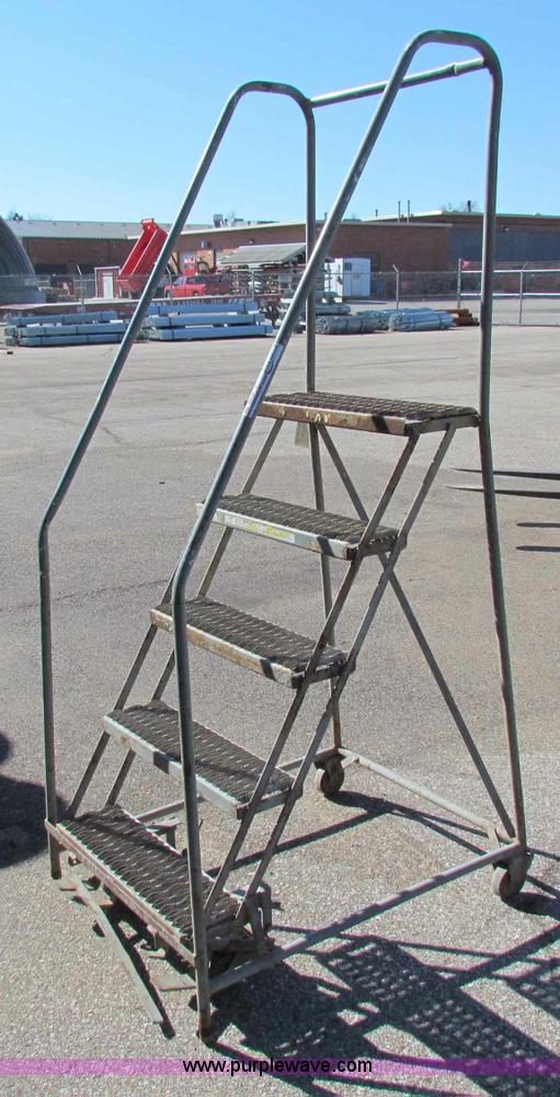 image for item I9586 Cotterman 0203 five step rolling steel ladder