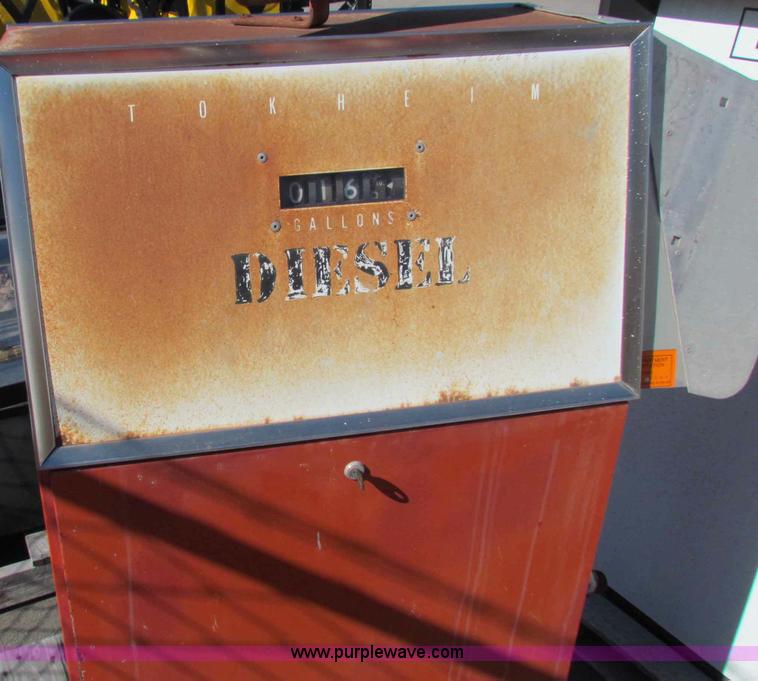 image for item I9599 (3) fuel pumps