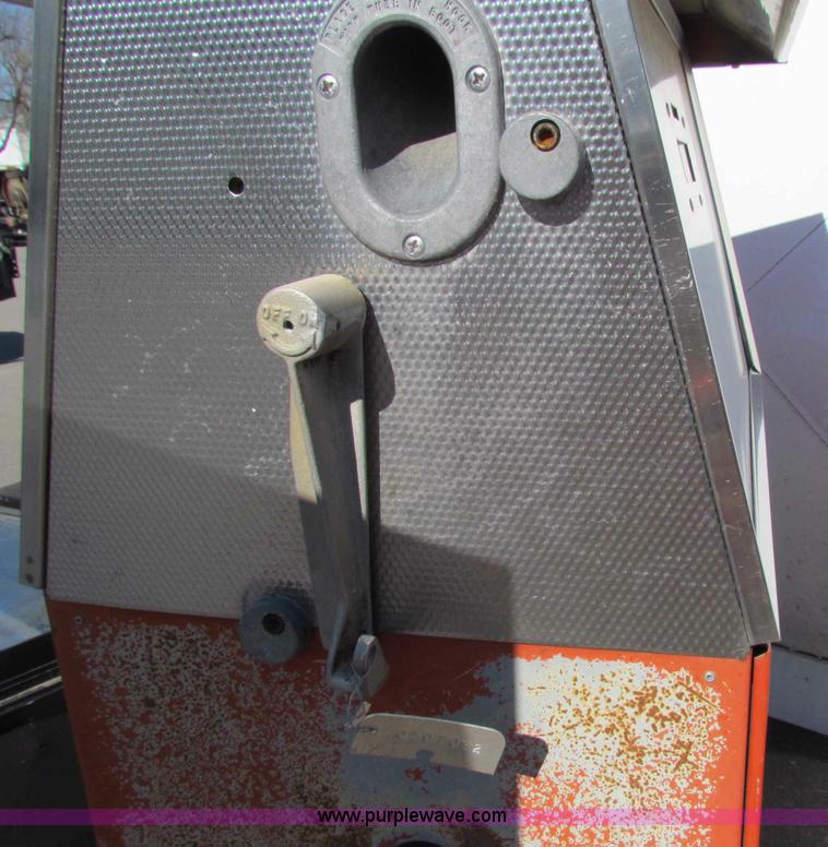 image for item I9599 (3) fuel pumps