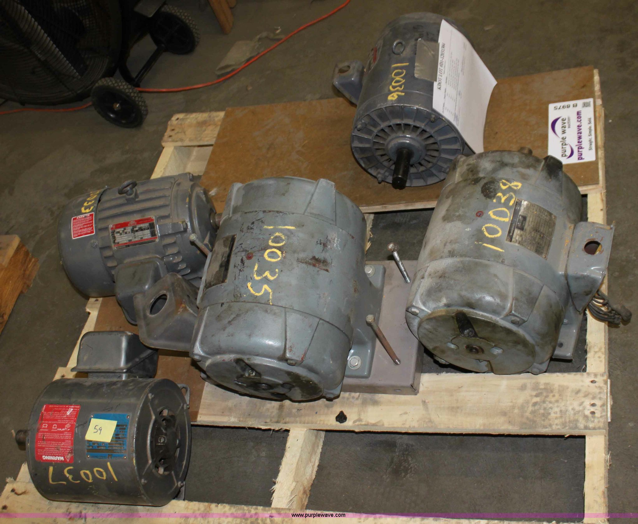 (5) electric motors in Topeka, KS Item B8975 sold Purple Wave