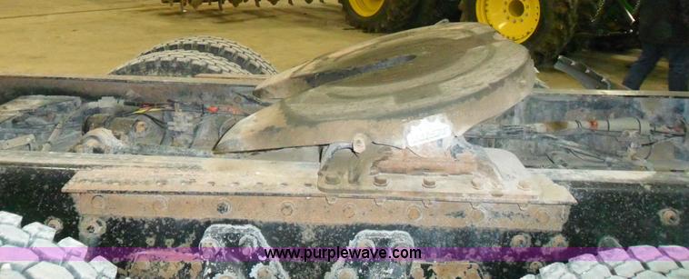 image for item A1932 1999 Kenworth T800 semi