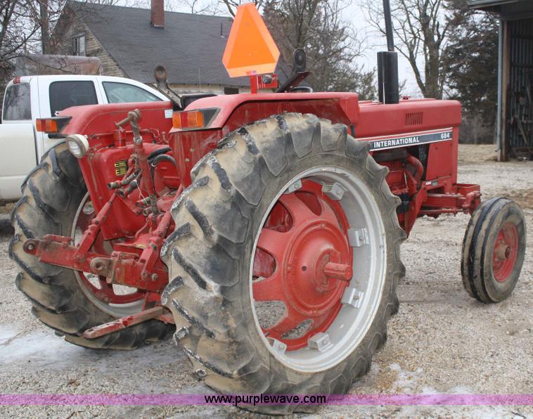 image for item A6997 1982 International 684 tractor