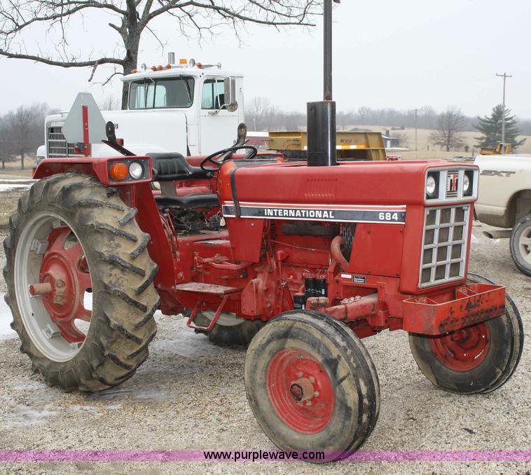 image for item A6997 1982 International 684 tractor
