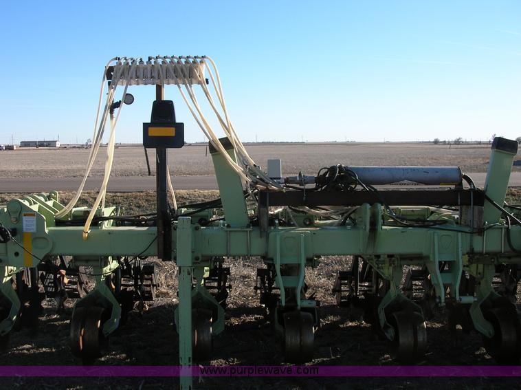 image for item B1018 Orthman 1tRIPr 12R30 toolbar