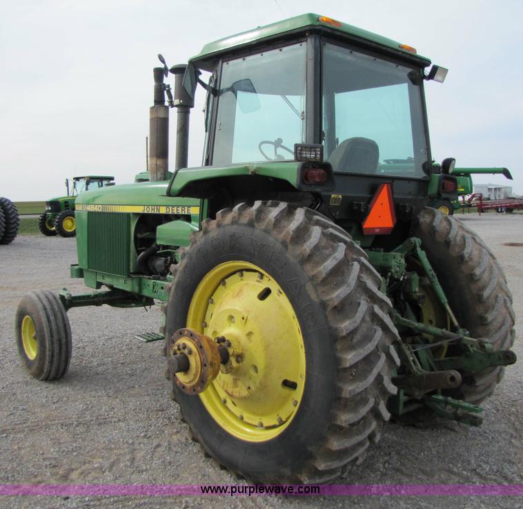 image for item B2205 1978 John Deere 4840 tractor