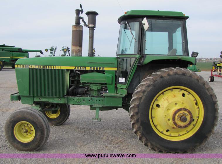 image for item B2205 1978 John Deere 4840 tractor