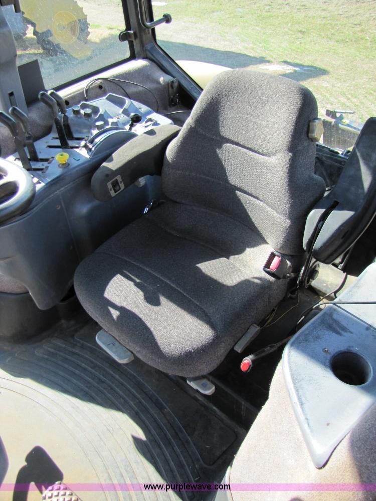 image for item B2208 1998 Caterpillar Challenger 55 track tractor