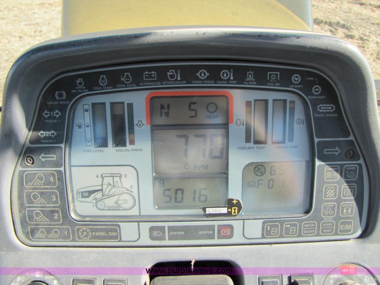 image for item B2208 1998 Caterpillar Challenger 55 track tractor