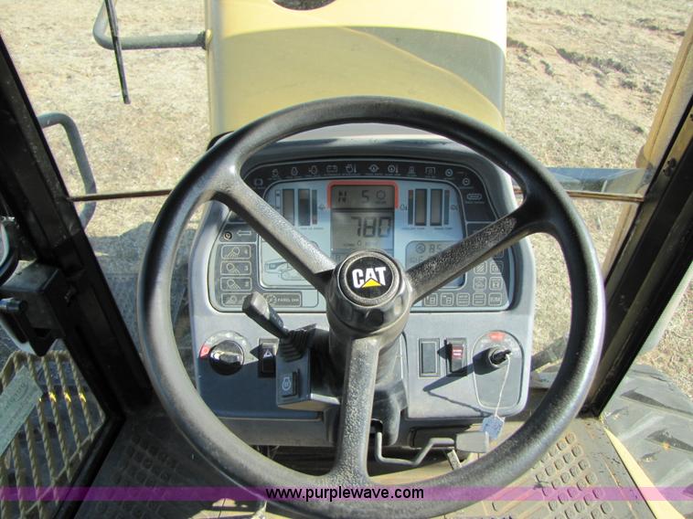 image for item B2208 1998 Caterpillar Challenger 55 track tractor