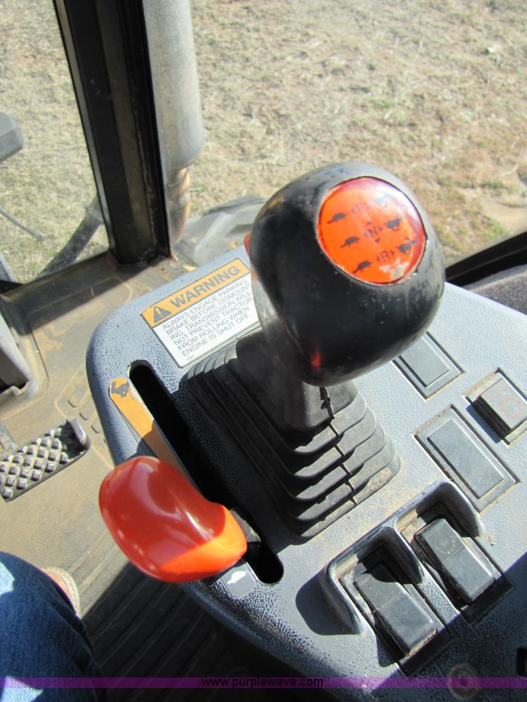 image for item B2208 1998 Caterpillar Challenger 55 track tractor